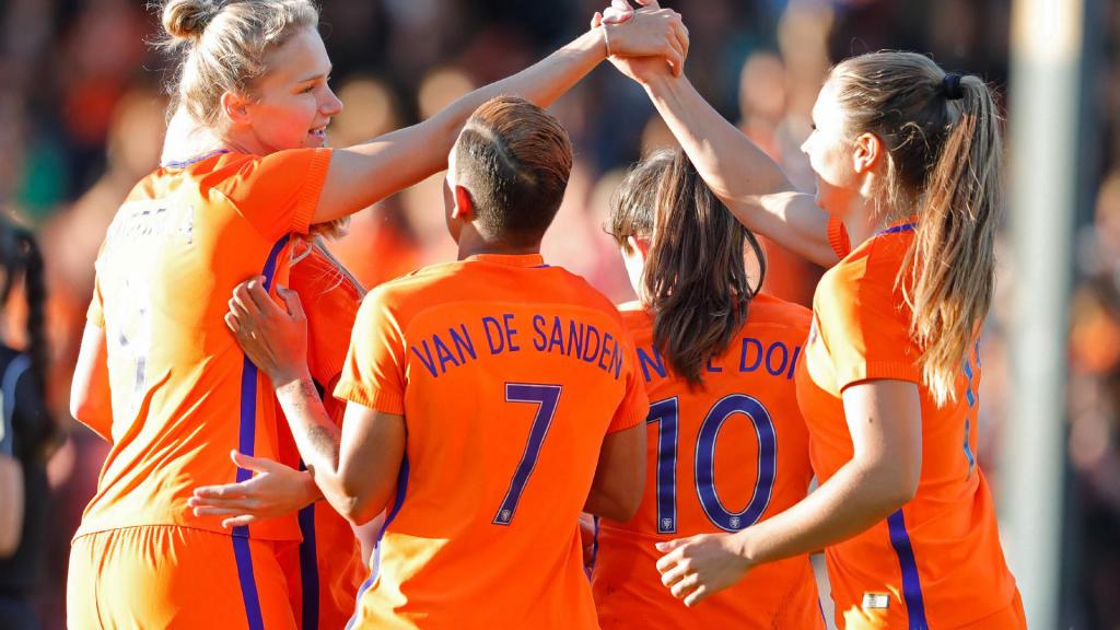Nederlands vrouwenelftal onsoranje Nederlands vrouwenelftal onsoranje
